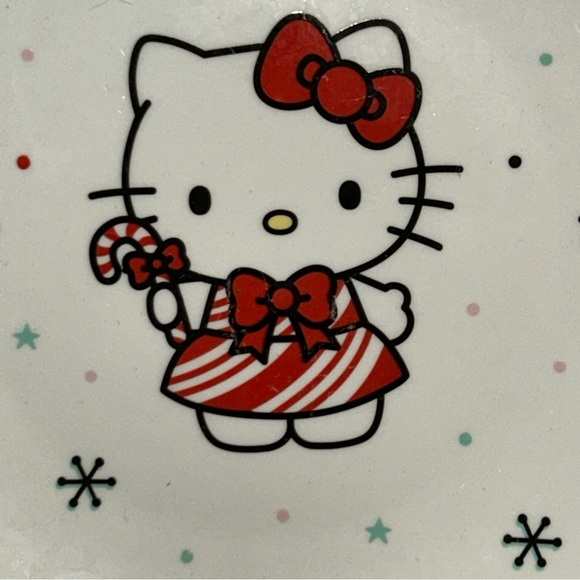 Hello Kitty Holiday Plate 2023 NWOT - Picture 2 of 4